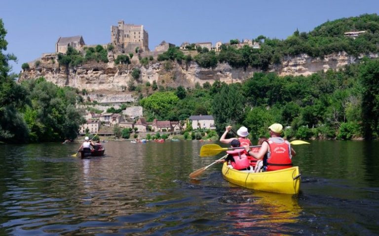 Canoë sur la dordogne