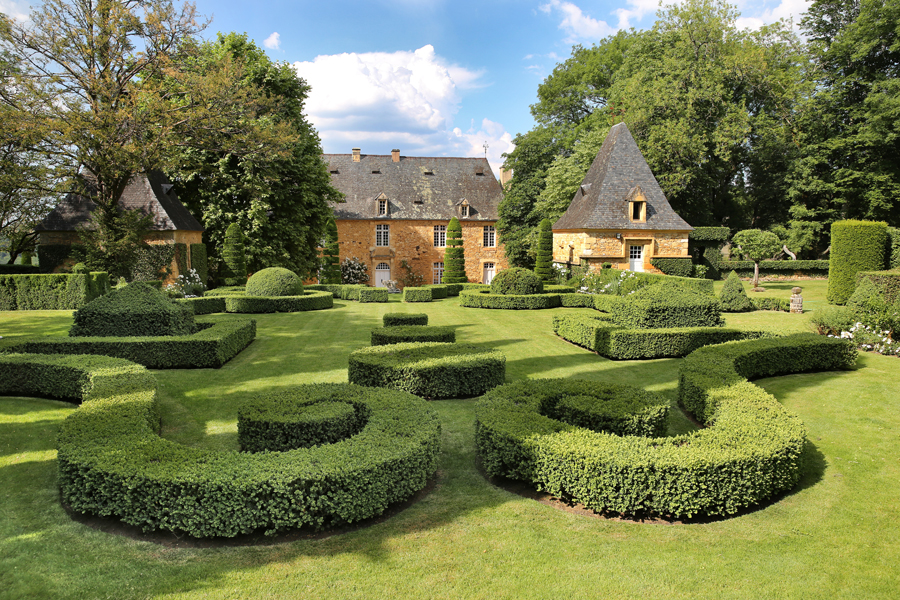 Lire la suite à propos de l’article Manoir d’Eyrignac