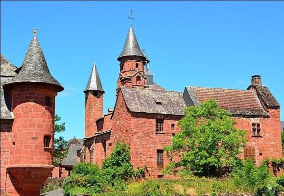 You are currently viewing Collonges la Rouge