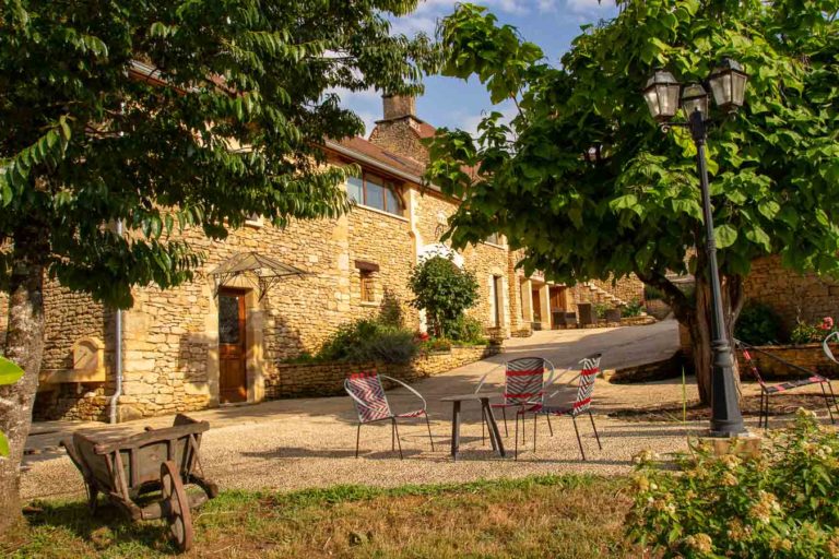 salon de jardin maison d'hote Périgord